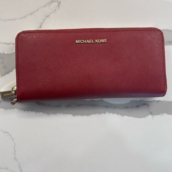 Merlot Red Michael Kors Wallet - Picture 1 of 6